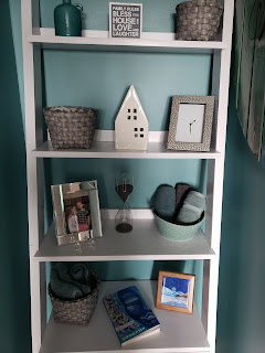 shelf.jpeg